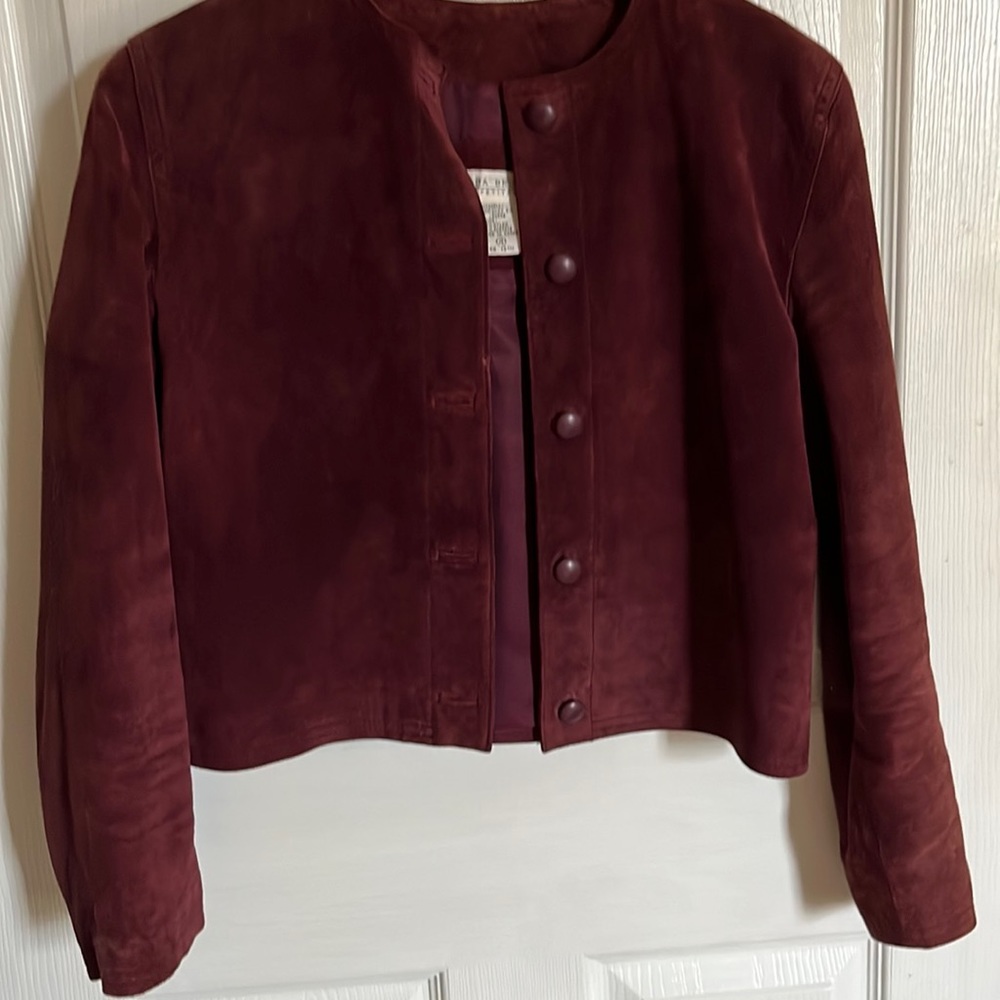 Burgundy suede jacked cropped size 4 petite